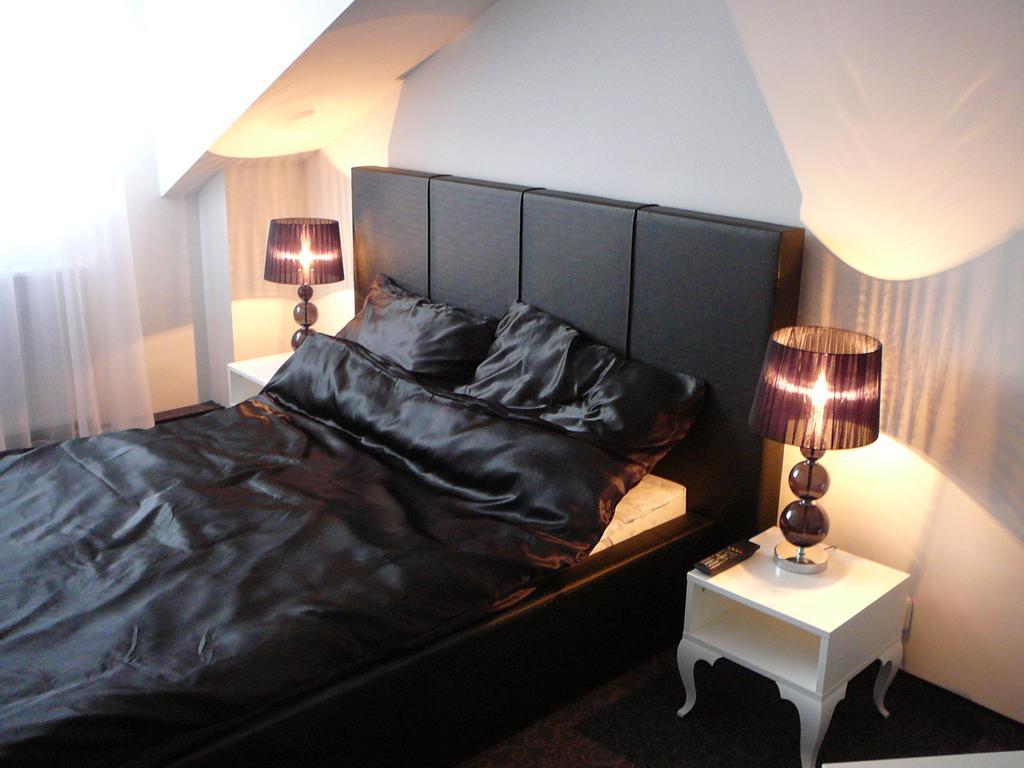 Hotel&Restauracja Złote Runo Góra Kalwaria Habitación foto